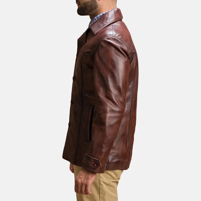 This timeless Men's Brown Leather Coat looks effortlessly cool. The coat is rugged yet fashionable.